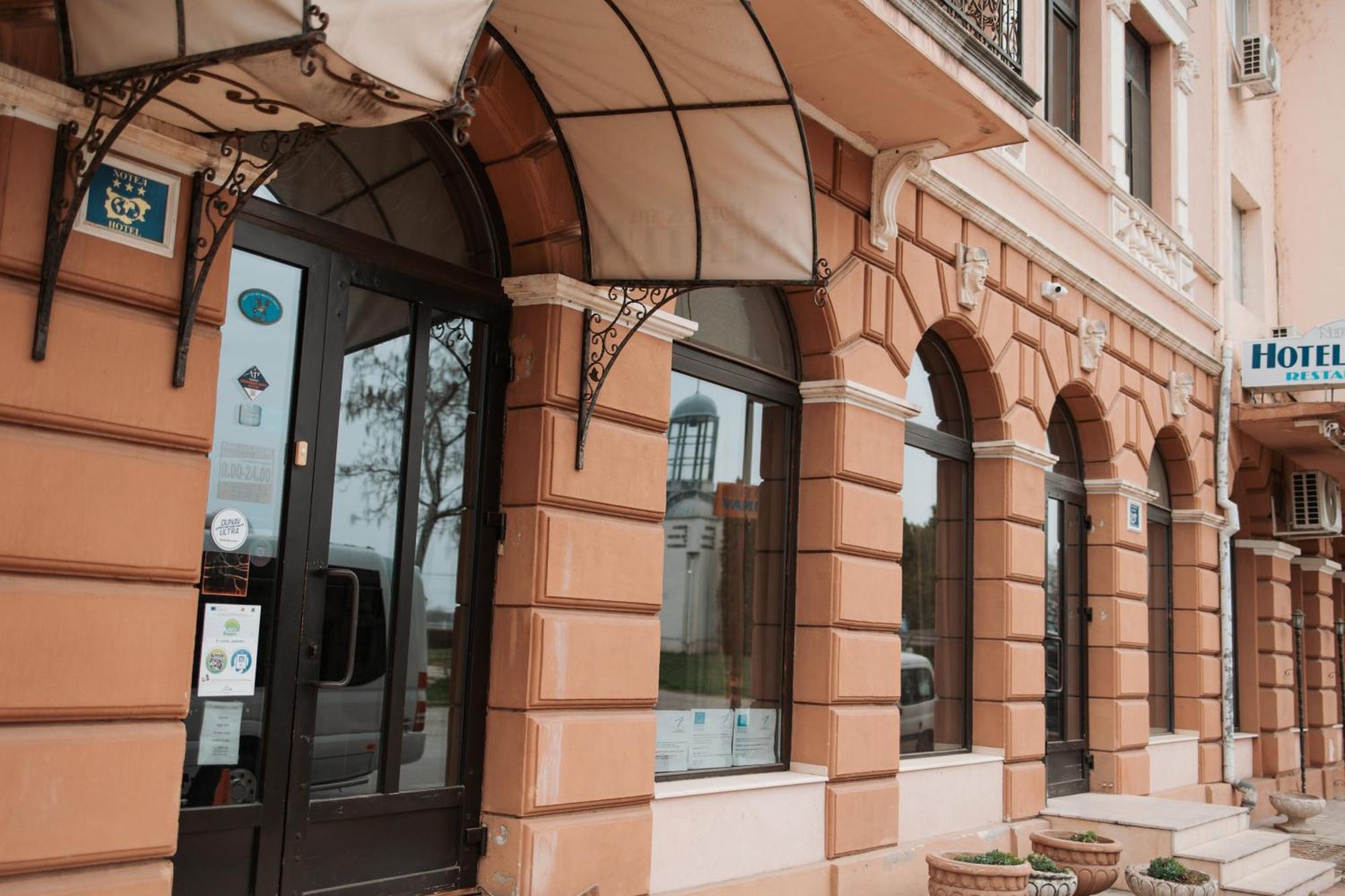 Hotel Neptun 비딘 외부 사진