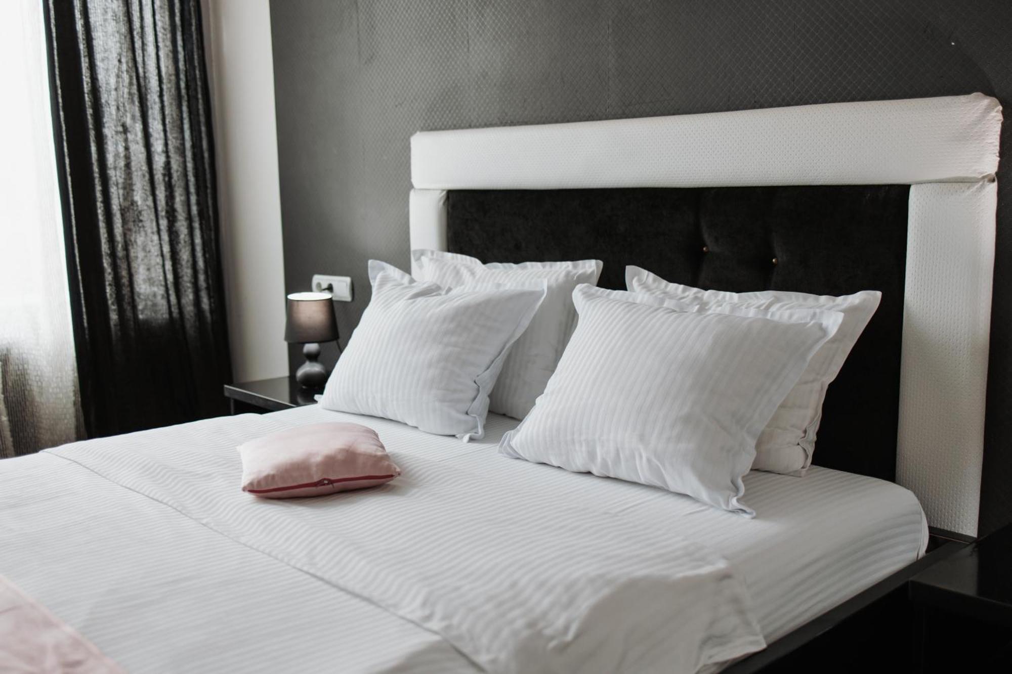Hotel Neptun 비딘 외부 사진
