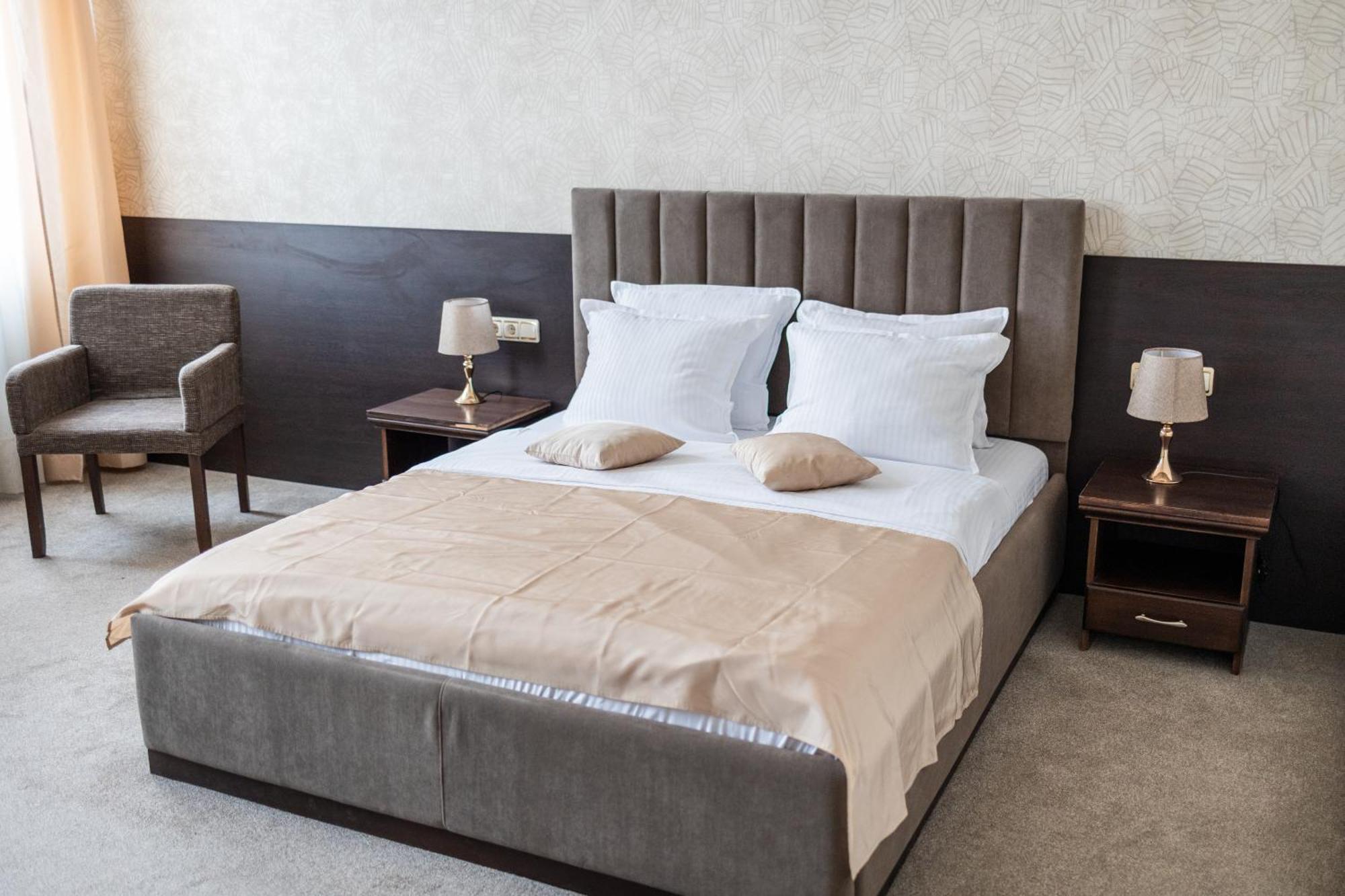 Hotel Neptun 비딘 외부 사진